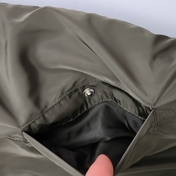 Streetwear Society Women's  Army Green Bomber Zip Up Jacket Size Large - Picture 7 of 13